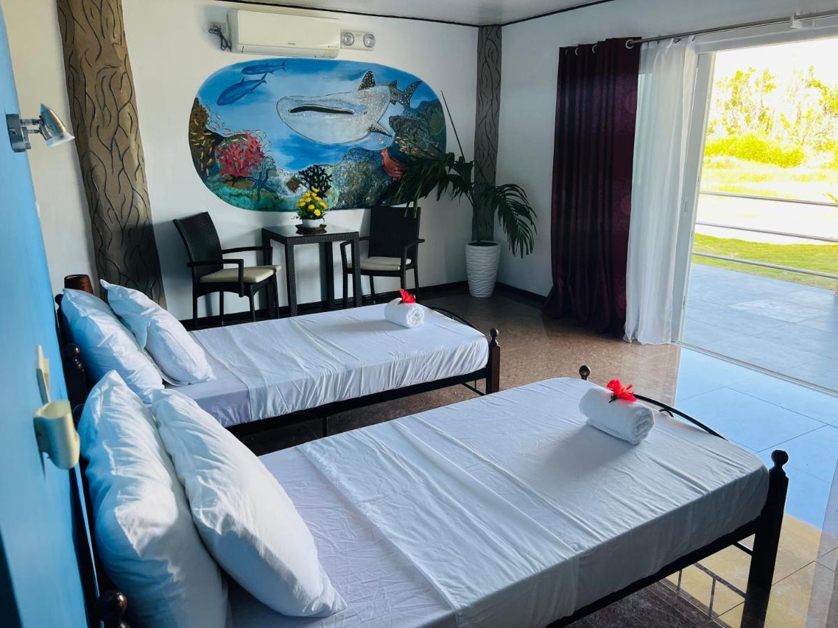 Cabilao Sunset Dive & Beach Resort Loon Екстериор снимка