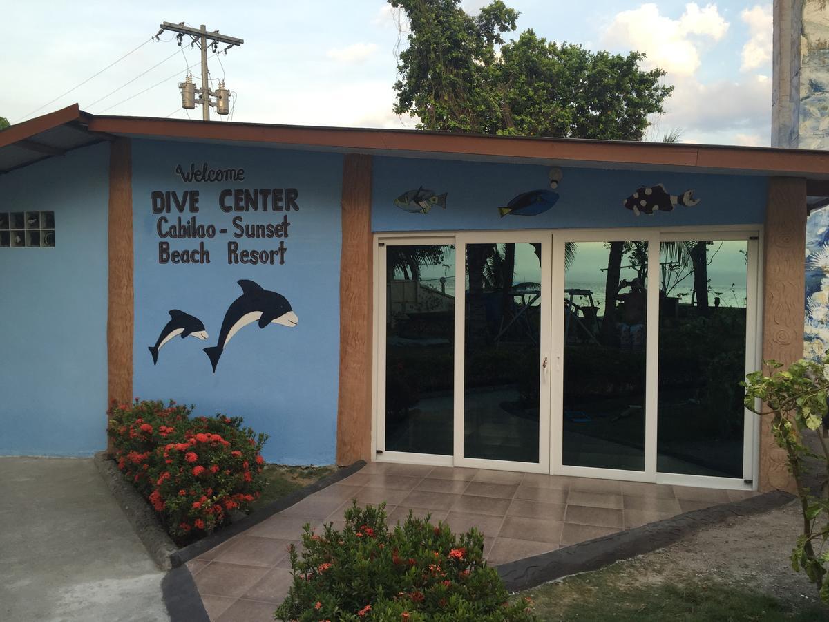 Cabilao Sunset Dive & Beach Resort Loon Екстериор снимка