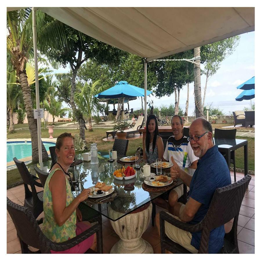 Cabilao Sunset Dive & Beach Resort Loon Екстериор снимка